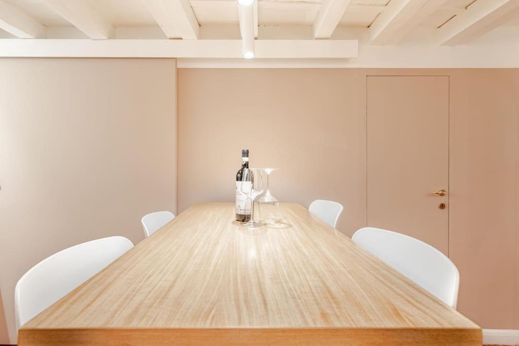 Amazing Apartment In Piazza Santa Croce Firenze Εξωτερικό φωτογραφία