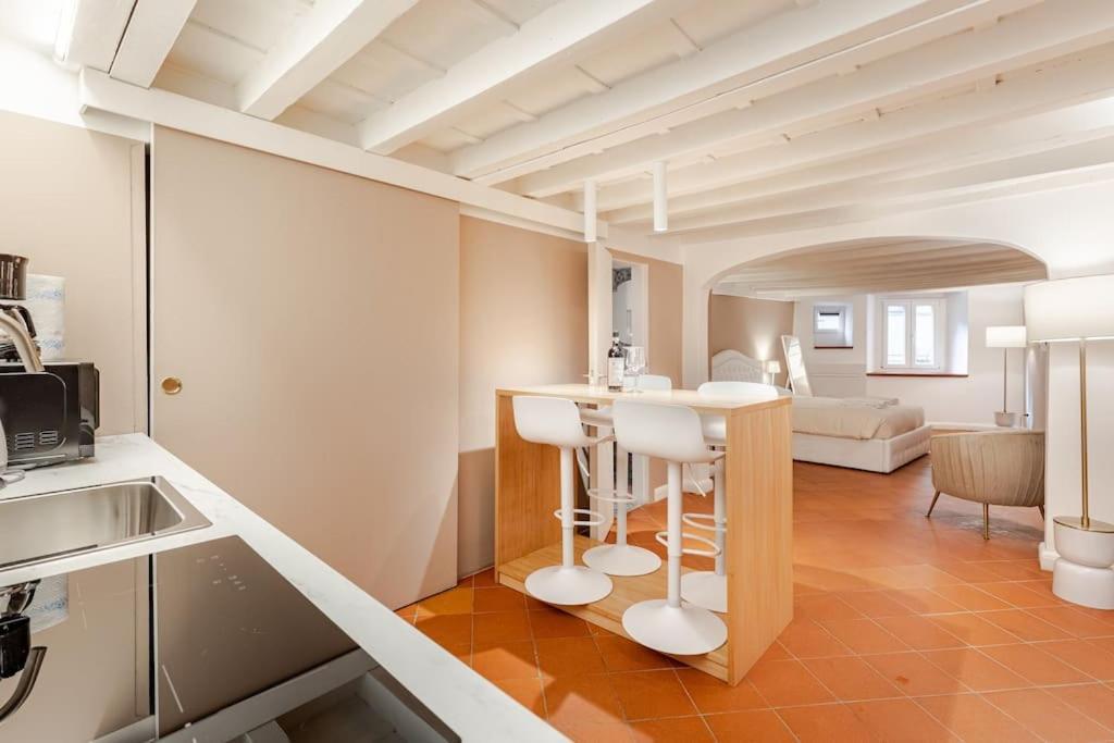 Amazing Apartment In Piazza Santa Croce Firenze Εξωτερικό φωτογραφία