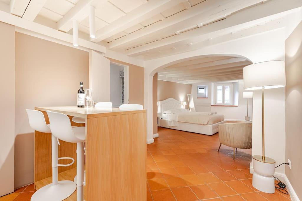 Amazing Apartment In Piazza Santa Croce Firenze Εξωτερικό φωτογραφία